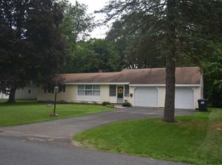 3 Morgan Dr, Hudson Falls, NY 12839