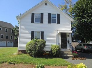 26 William St, Stoneham, MA 02180