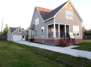 318 E Maple Ridge Dr, Metairie, LA 70001