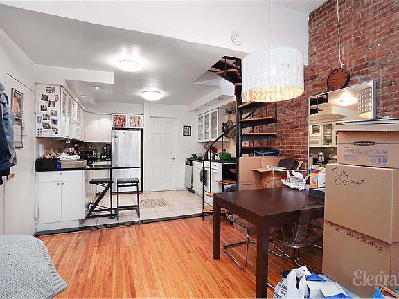 3rd image of 44 W 85th St APT 5A