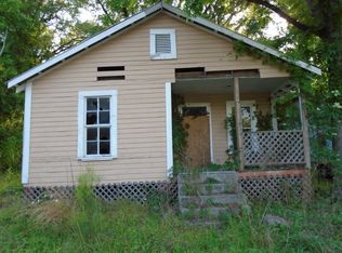 810 N Lee St, Quitman, GA 31643