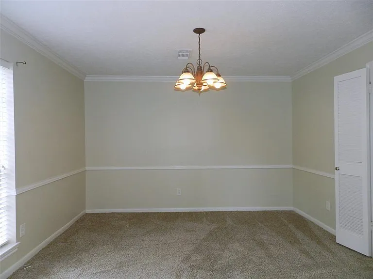 9403 Oxted Ln — Photo 5