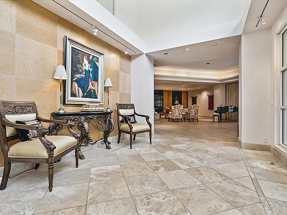 5th image of 333 Winter Oak Ln