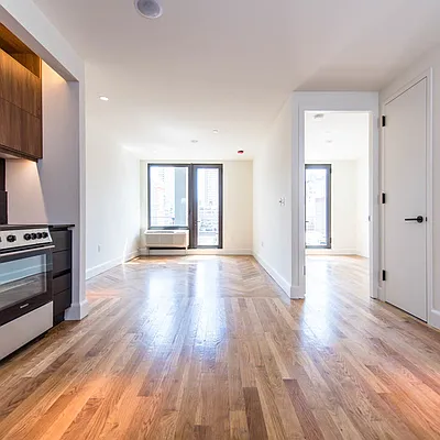 Rented by Nooklyn NYC LLC | media 102