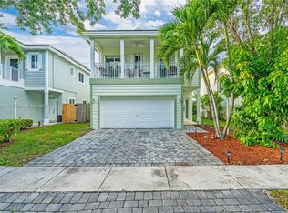 3131 NE 4th St, Homestead, FL 33033