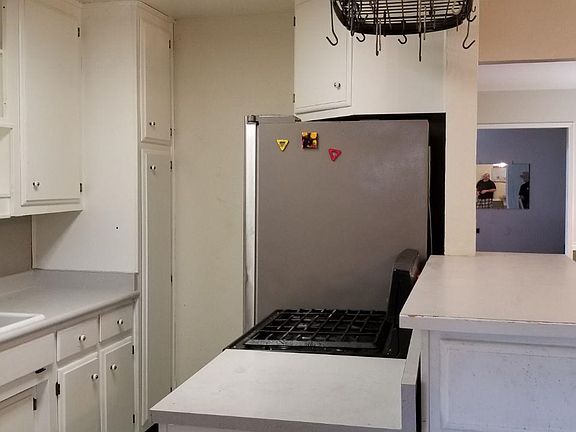 5th image of 5517 Palmdale Way