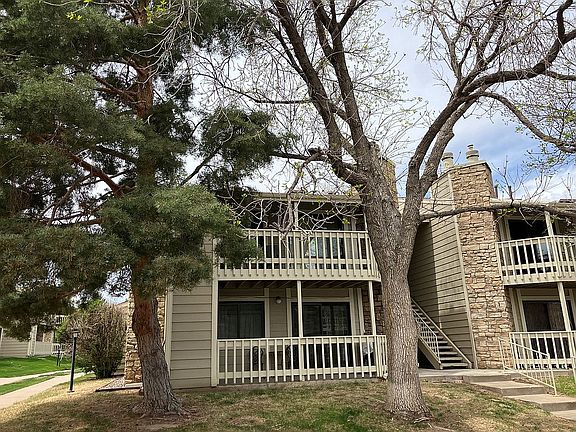 3rd image of 8225 Fairmount Dr APT 10-204