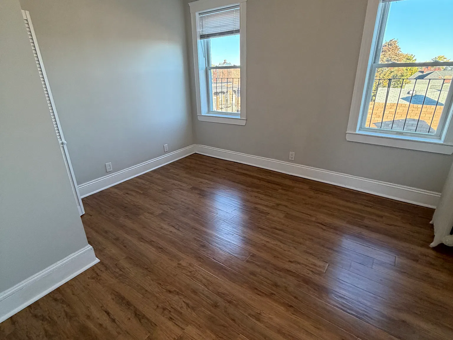 2 bed, 1.0 bath, $2,800 — Photo 4