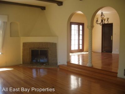 4373 Sequoyah Rd, Oakland, CA, 94605