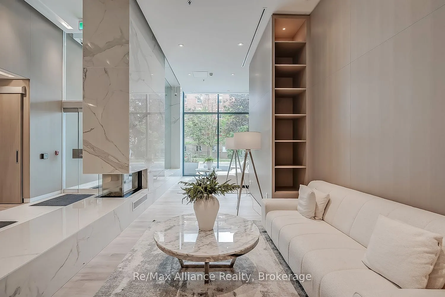 2 bed, $3,200 — Photo 3