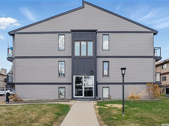 3rd image of 274 Pinehouse Dr #16