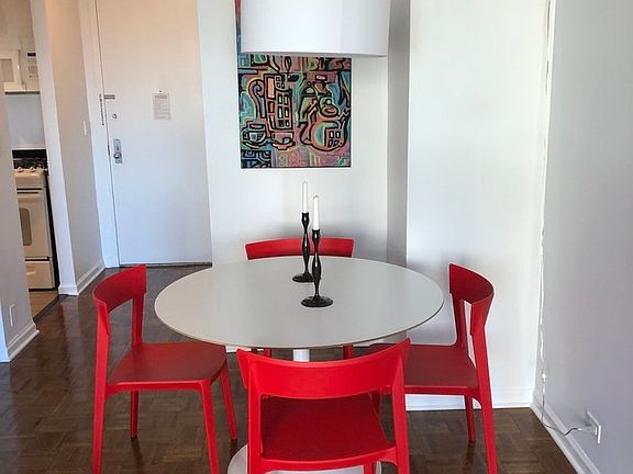3rd image of 124 W 60th St APT 26B