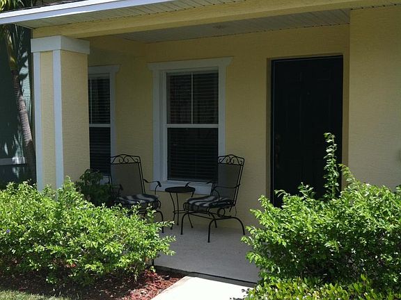 Front of Townhome