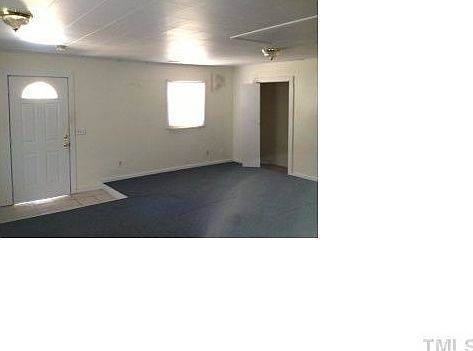3rd image of 606 S McKay Ave