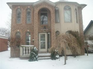 5929 Whitefield St, Dearborn Heights, MI
