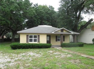 106 N Main St, Bushnell, FL 33513