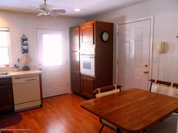 5th image of 937A Aberdeen Dr