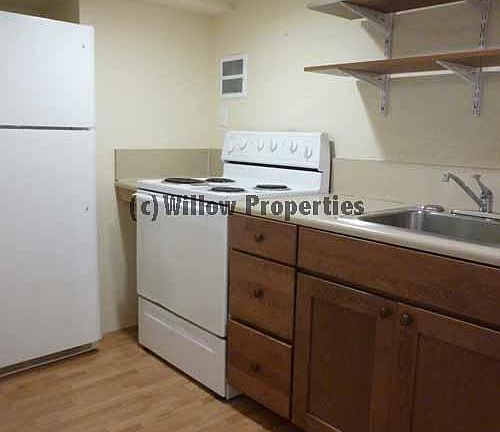 4th image of 1804 N Union Ave APT A