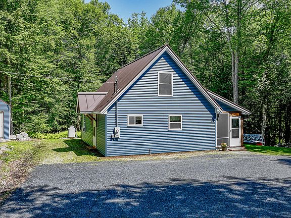 2nd image of 14 Elk Drive
