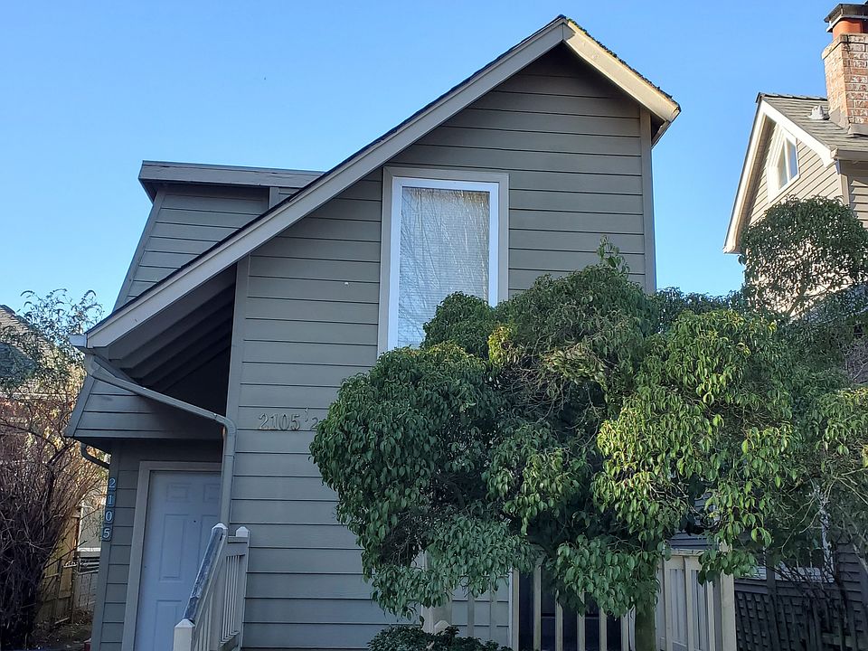 1st image of 2105 1/2 10th Ave W #1