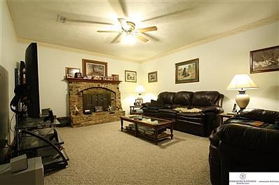 4th image of 4904 S 93rd Ave