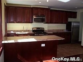 148 Main St #2W — Photo 3