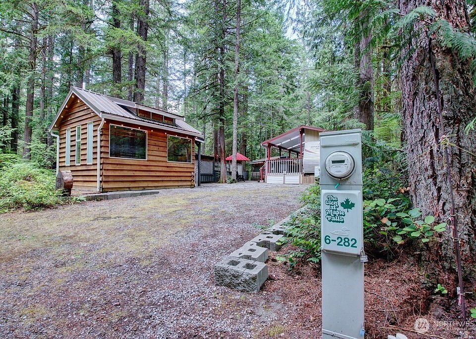 1st image of 282 Schinn Canyon Drive
