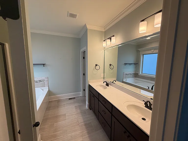 240 Windmill Trl — Photo 6