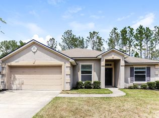 11829 Parker Lakes Dr, Jacksonville, FL 32221