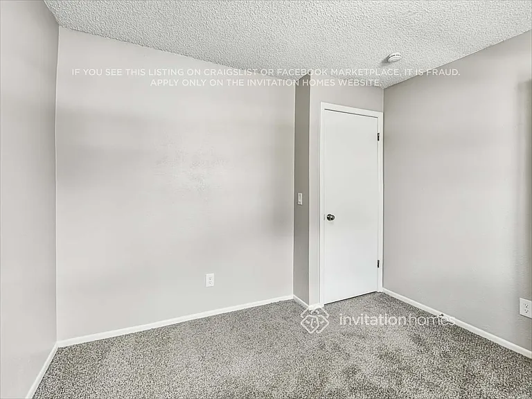 19064 E Eastman Ave — Photo 13