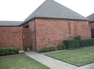 3218 Squireswood Dr, Carrollton, TX 75006