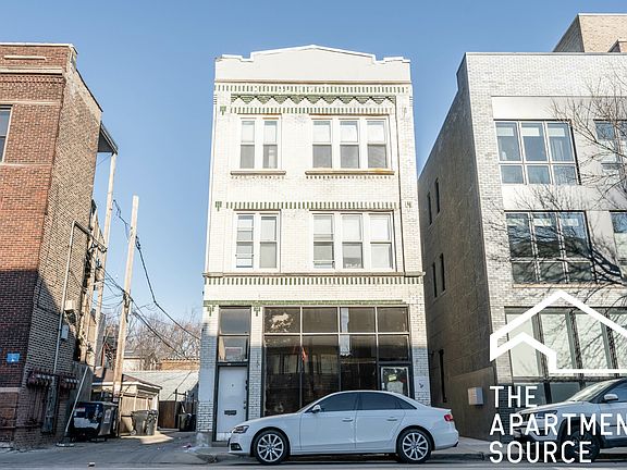 4th image of 2246 W Armitage Ave #2F