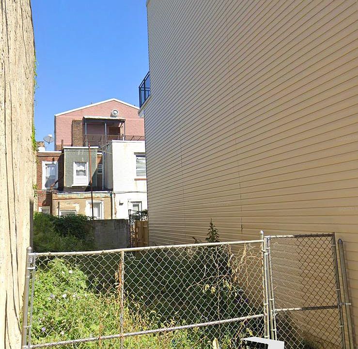 2nd image of 517 Sigel St