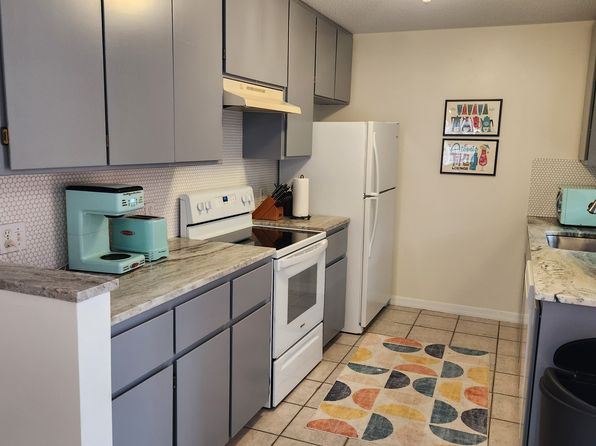 109 B St #C