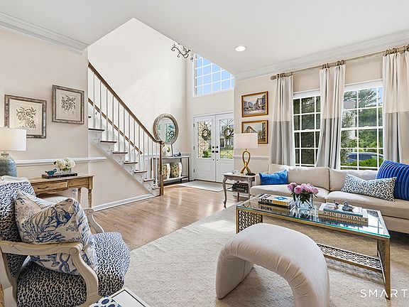 4th image of 35 Lilac Lane