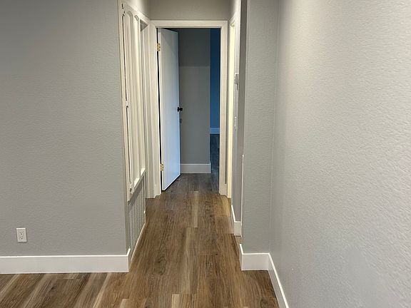 4th image of 8437 Stewart And Gray Rd APT B