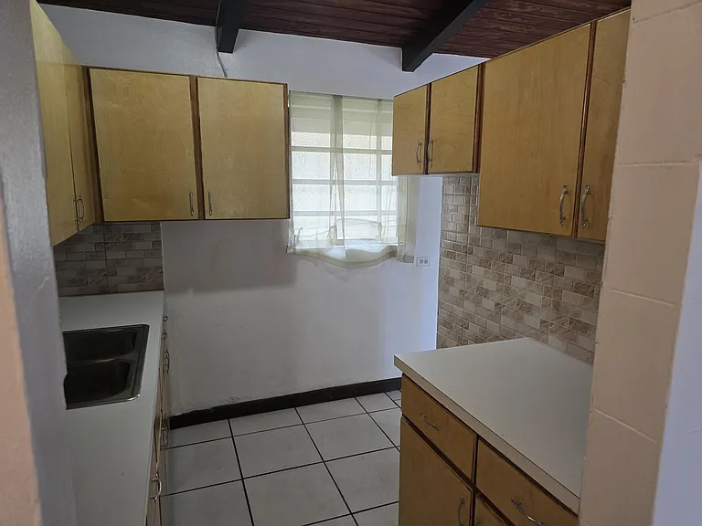 176 Golden Rock Est — Photo 12