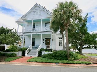 774 2nd St, Cedar Key, FL 32625