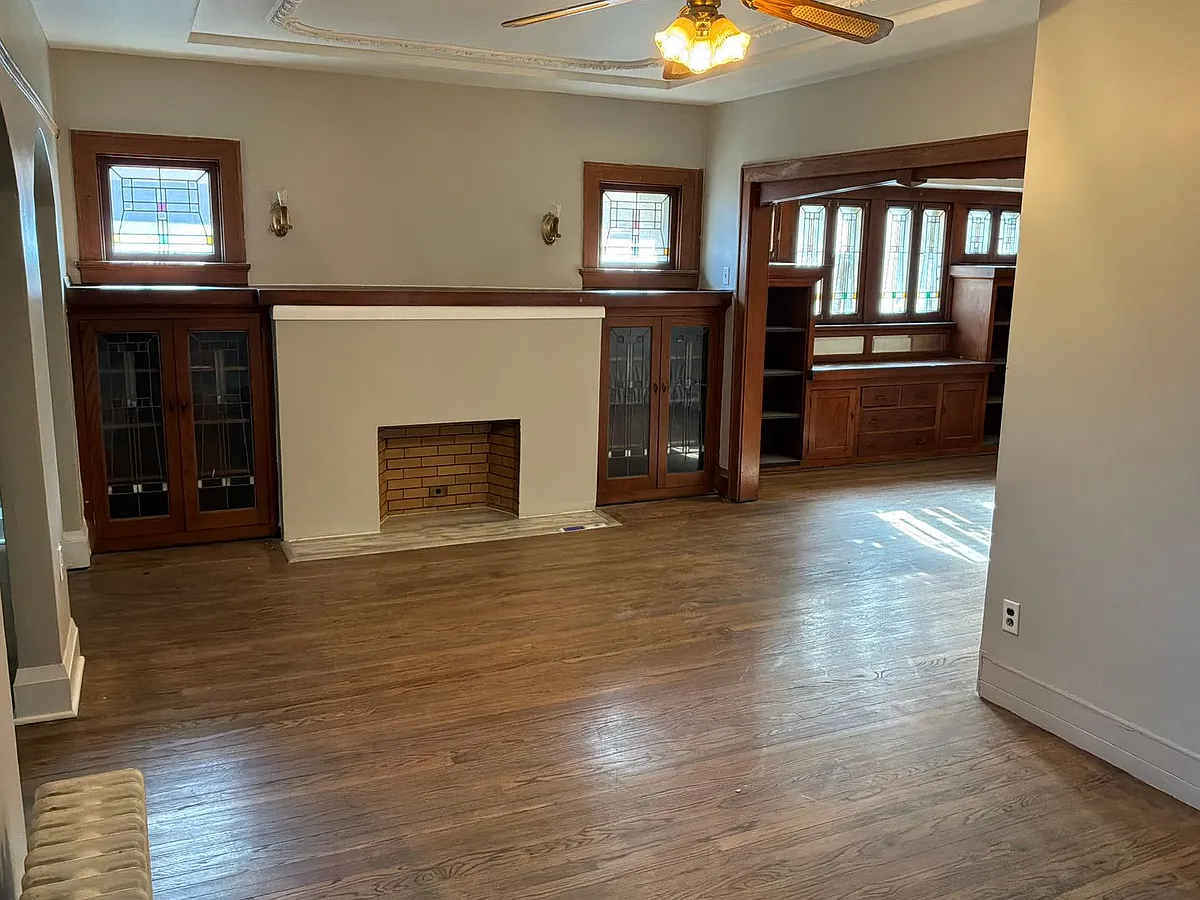 Building Photo - 2445 N 50th St #2447