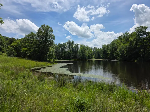 1239 Morris Creek Rd, Cullen, VA 23934