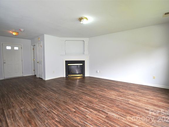 2nd image of 14608 Arlandes Dr