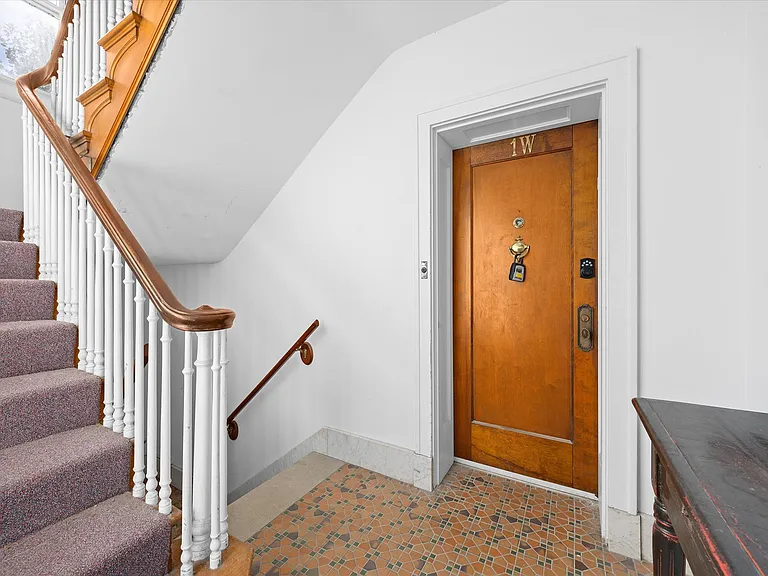 7373 Pershing Ave #1-1W — Photo 4