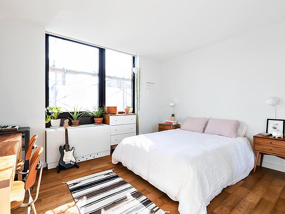 5th image of 70 Berry St APT 3B
