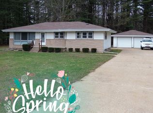 306 Martin Dr, Trail Creek, IN