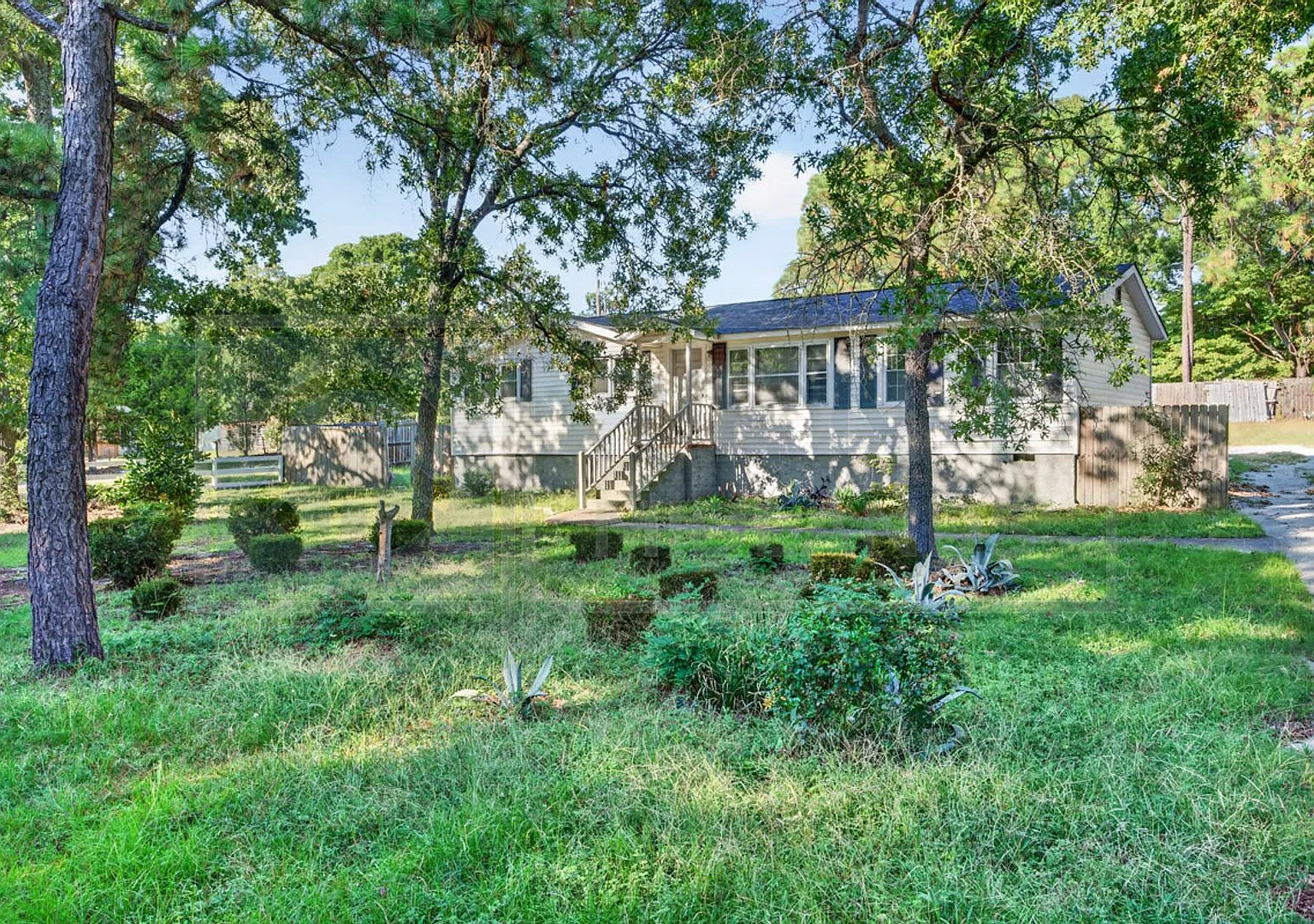House — Photo 1