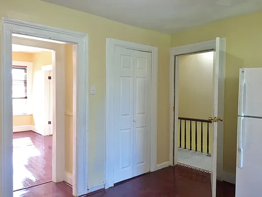 Rented by Sunrise Real Estate | media 23