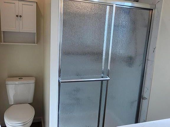 4th image of 1081 Brockton Ln #1081B