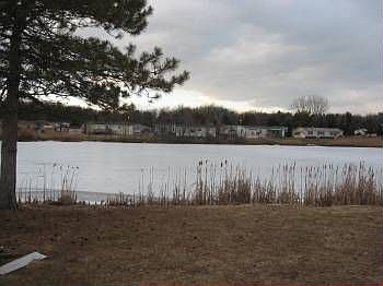 2nd image of 2 Lakeside Ave