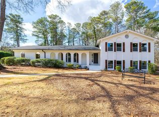 355 Jade Cove Dr, Roswell, GA 30075