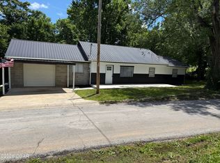 425 N Center St, Granby, MO 64844